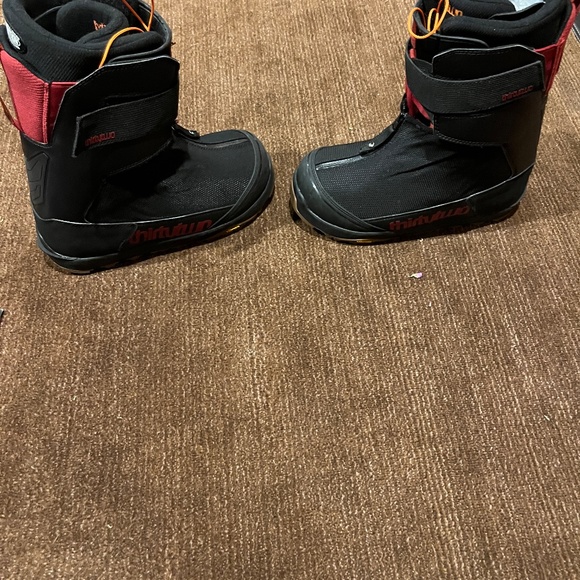 ThirtyTwo TM-2 JONES SNOWBOARD BOOTS, size 10.5, black, backcountry or resort - Picture 2 of 6